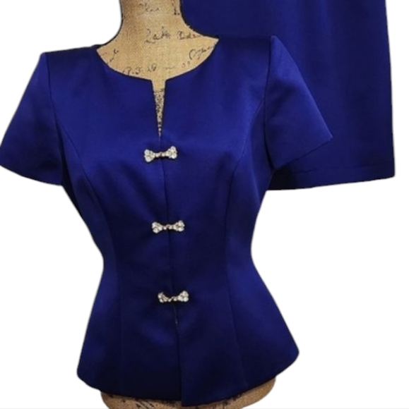 ALEX EVENINGS 2 piece skirt set. Radiant Blue with sparkly buttons. Size 6 - Picture 4 of 16